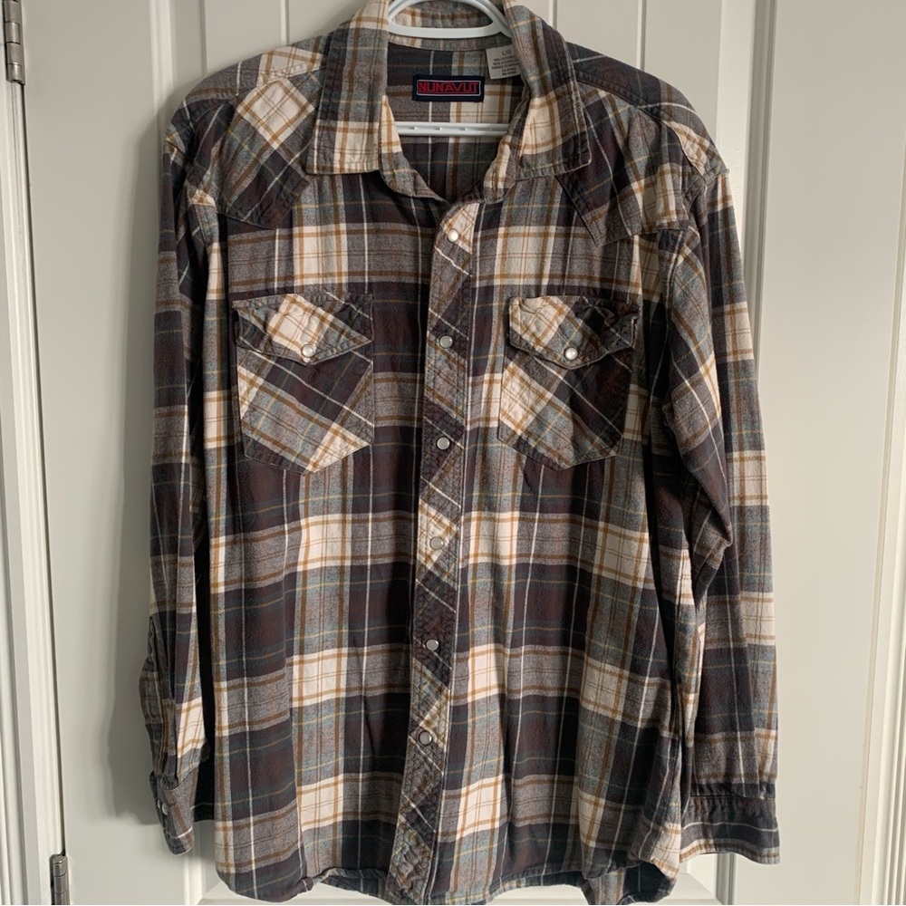 Flannel plaid men’s size L long sleeve snap shirt western grunge cabin core